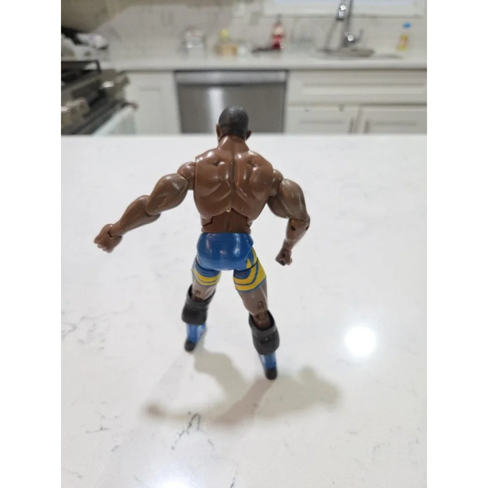 Shelton Benjamin WWE Wrestling Action Figure Jakks 2005